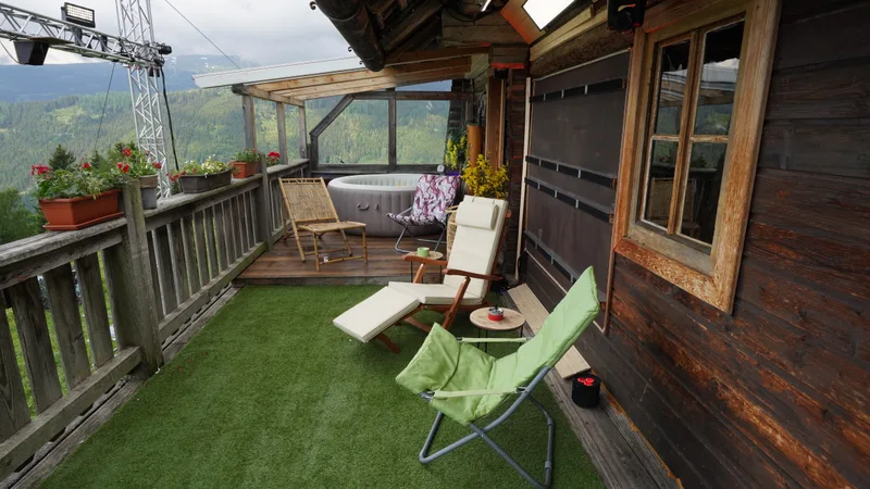 Forsthaus Rampensau – Terrasse mit Technik-Rig